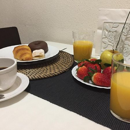 Apartment Madrid Barajas Bagian luar foto